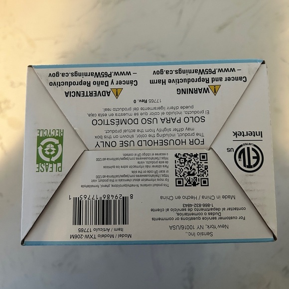 So Yummy by bella Mini Waffle Maker Snowman: Nonstick, limited edition- NWT - Picture 8 of 8